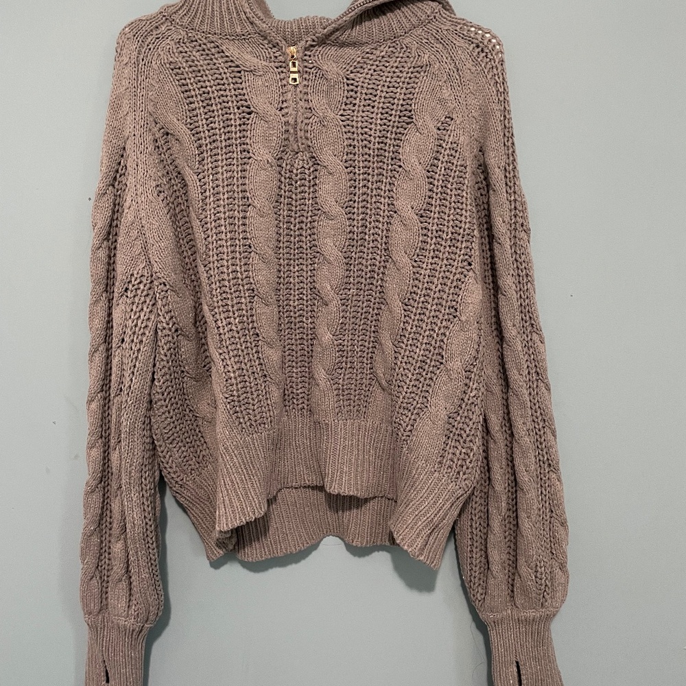 Grey Bandit sweater zip up